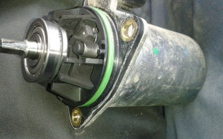 Repairing the clutch actuator on a Corolla: replacing the motor brushes