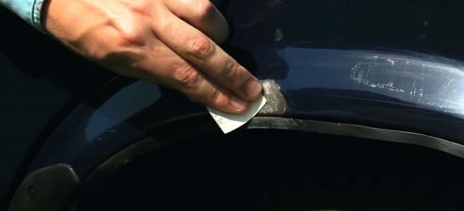 Local repair of chips and scratches on a car body: how to remove it yourself