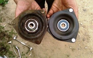 How to determine if a strut support bearing is faulty